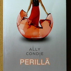 Ally Condie: Tarkoitettu / Rajalla / Perillä - pikkukuva 2