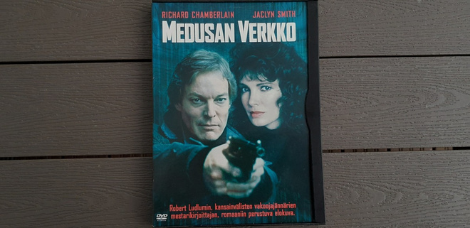 DVD: Medusan Verkko (Richard Chamberlain, Jaclyn Smith 1988)