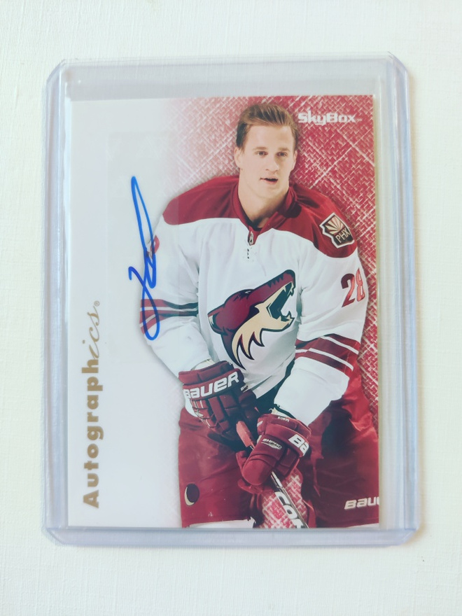 Lauri Korpikoski - 12-13 Fleer Retro SkyBox Autographics