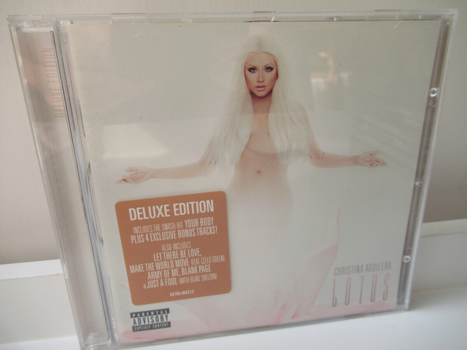 CHRISTINA AGUILERA - LOTUS [DELUXE EDITION]
