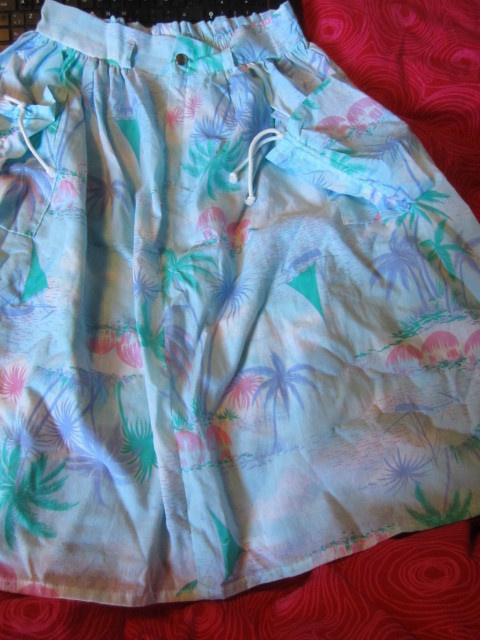 Hame 158 cm retro / Sasta / Havaiji-kuosi