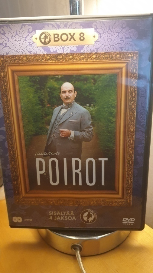 Poirot Boxi 8  ( 2 levyä )