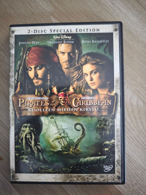 Pirates of the Caribbean: Kuolleen miehen kirstu