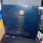 2LP QUEEN GREATEST HITS II ( SIS POSTIKULU ) - pikkukuva 2