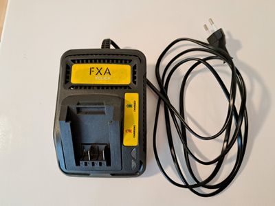 FXA 18V XCLICK -laturi