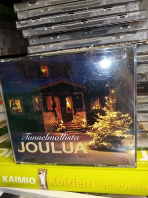 4CD TUNNELMALLISTA JOULUA ( SIS POSTIKULU )