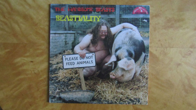 The Handsome Beasts – Beastiality (karmein LP-kansi ikinä?)
