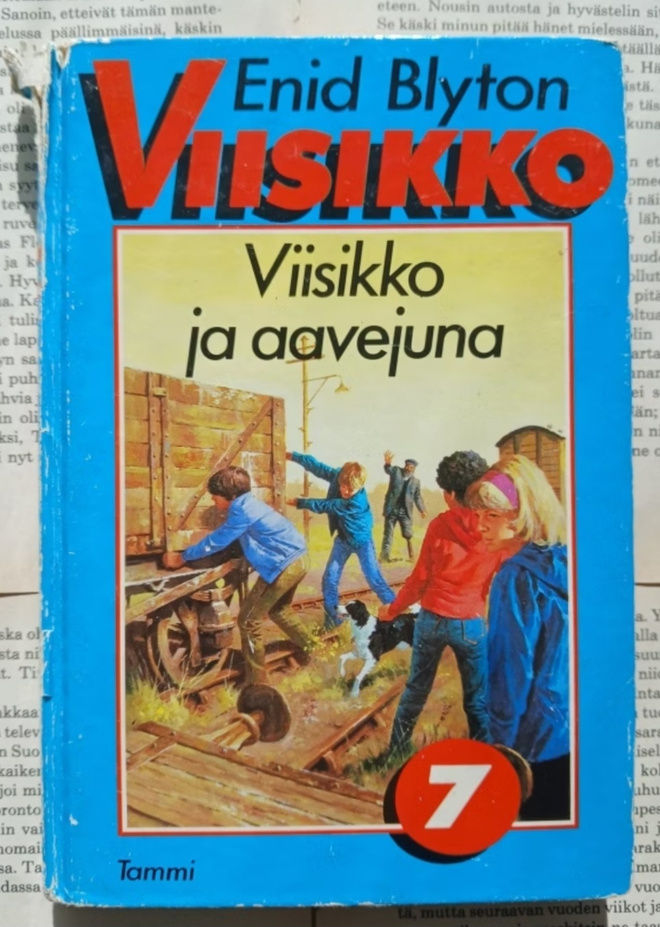 Enid Blyton - Viisikko ja aavejuna (sid.)