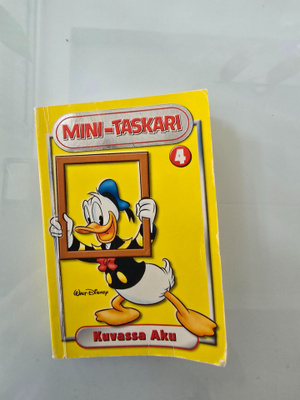 Aku Ankan mini-taskari Nr. 4 - Kuvassa Aku