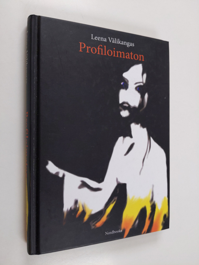 Leena Välikangas : Profiloimaton (signeerattu, tekijän om...
