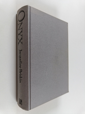 Jacqueline Briskin : Onyx : rakkauden tuska