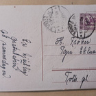 Lapset laskemassa mäkeä, toiset heittelevät lumipalloja 1925 - pikkukuva 2
