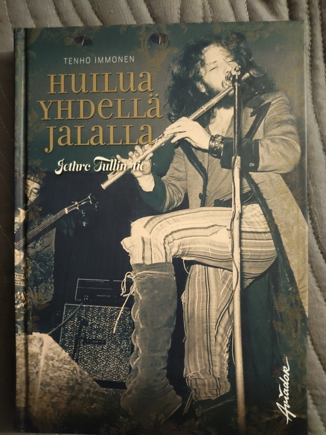 Tenho Immonen: Huilua yhdellä jalalla, Jethro Tullin tie