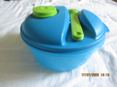 Tupperware Salatod, Salad-to-Go, 1,5L, turkoosi, uusi