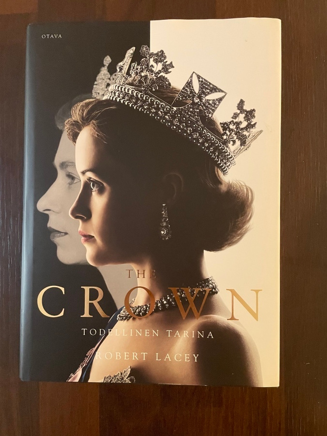 Robert Lacey The Crown : todellinen tarina