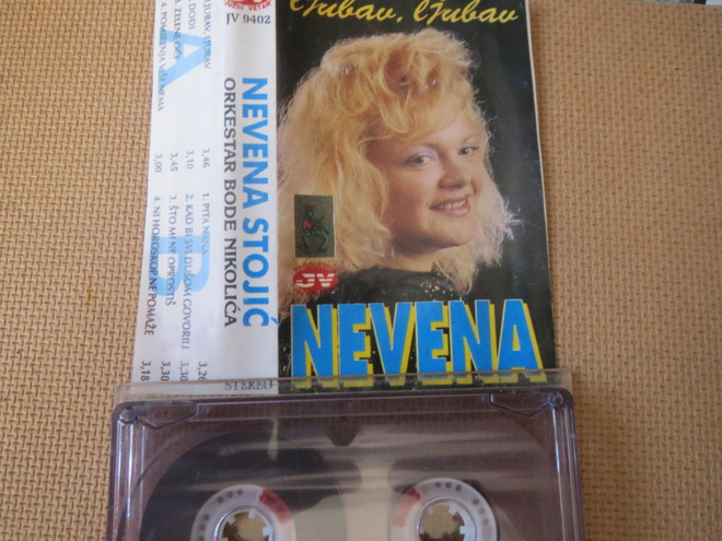 Nevena Stojic: Ljubav, Ljubav c-kasetti