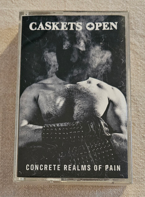 Caskets open - Concrete realms of pain (kasetti)