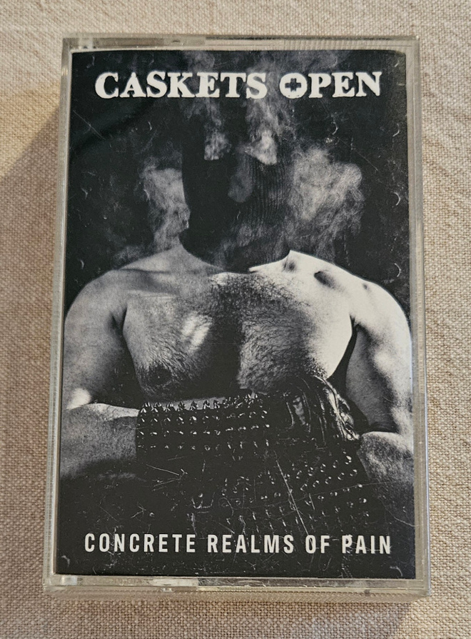 Caskets open - Concrete realms of pain (kasetti)