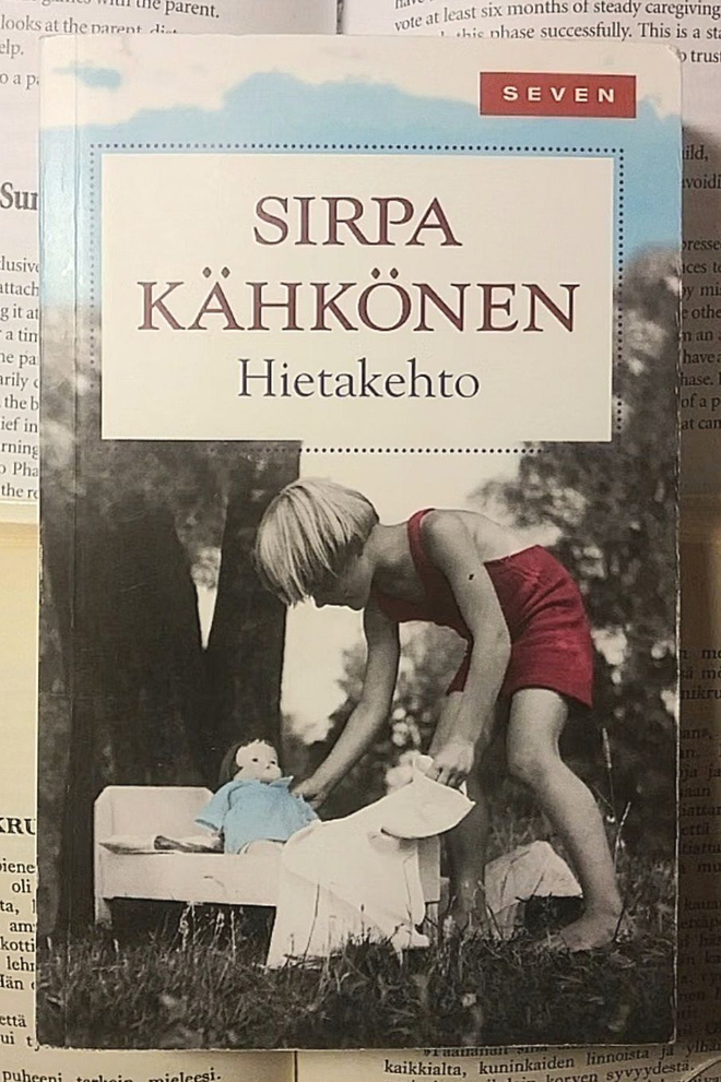 Sirpa Kähkönen - Hietakehto (pokkari)