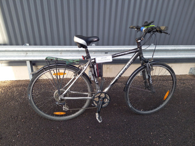 [LT-13835-2026] Trek 7100FX Hybridipyörä