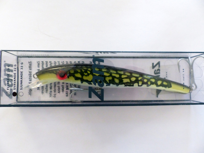 ZAM 16cm, 32g "suspi" Väri: 37