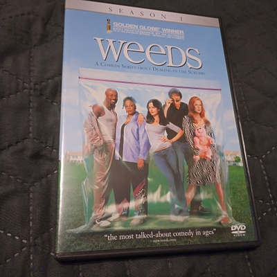 Weeds - Kausi 1 DVD
