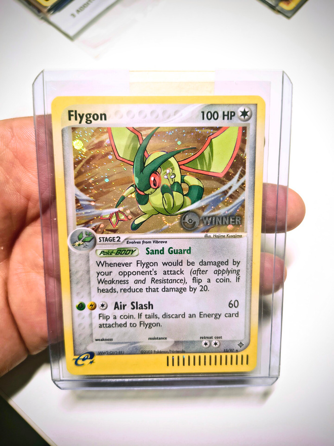 Pokemon Flygon (Holo) winner promo v 2003