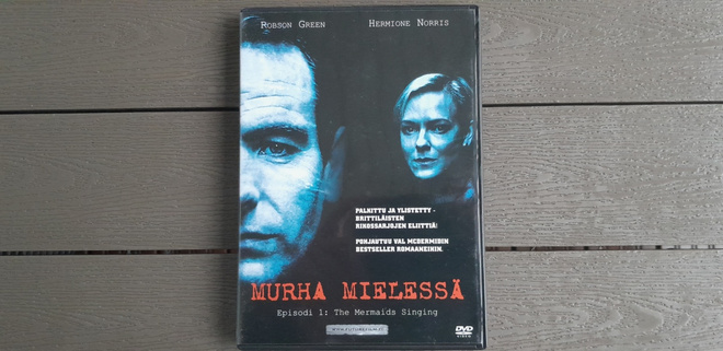 DVD: Murha Mielessä, Episodi 1: The Mermaids Singing (2002)