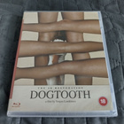 Dogtooth Blu-Ray **muoveissa** - pikkukuva 1