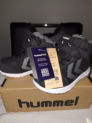 Hummel lenkkarit koko 24