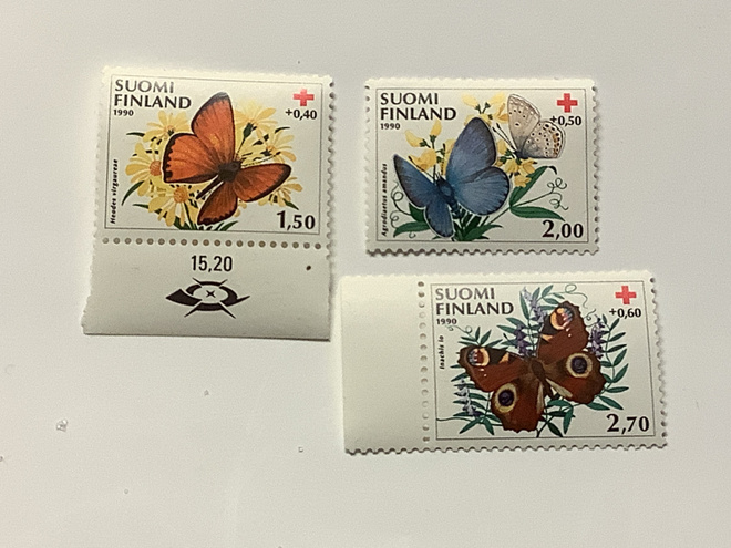 1990 SRR sarja Perhosia Lape 1107-1109 ** postituore