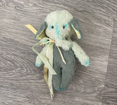 Eliot – Käsintehty pehmoelefantti