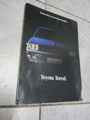 VANHA HIENO AUTOESITE 70 LUVULTA  TOYOTA TERCEL 1979
