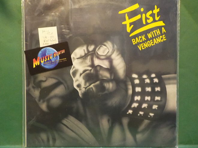 FIST - BACK WITH A VENGEANCE - UK 1982 RED LABELS M-/EX  LP