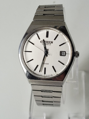 Vintage Citizen Quartz Seven (1982) – Erittäin siisti ja toi
