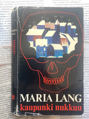 Maria Lang - Kaupunki nukkuu (nid.)