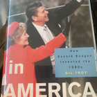 Reagan ja Amerikka - kaksi kirjaa - pikkukuva 1