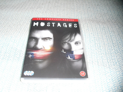 HOSTAGES, koko sarja (Dylan McDermott)***