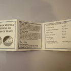 Hopeakolikko—10 euroa—60 rauhan vuotta 2005 juhlaraha - pikkukuva 3