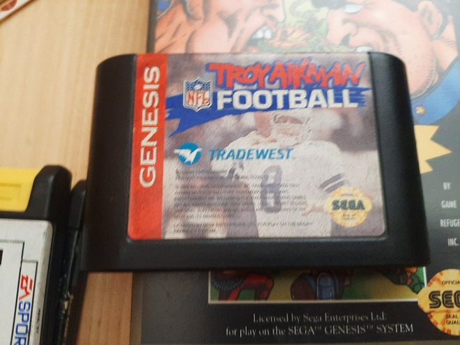 Sega Genesis Troy Aikman Football