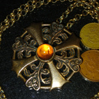 Kalevala Koru, kuukiven kaulakoru/solki meripihkalla, - pikkukuva 5
