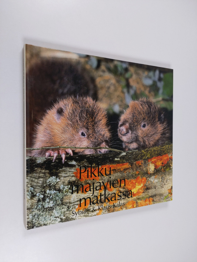 Sybille Kalas : Pikkumajavien matkassa