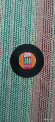 Hurriganes single Sonet Last night/Blue Heaven