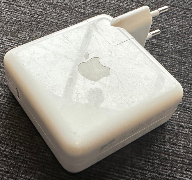 Apple 61W USB-C virtalähde
