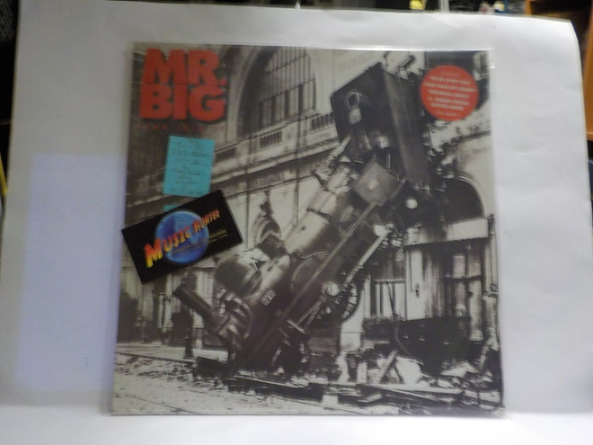 MR BIG - LEAN INTO IT M-/M- EU 1991 1. PAINOS LP