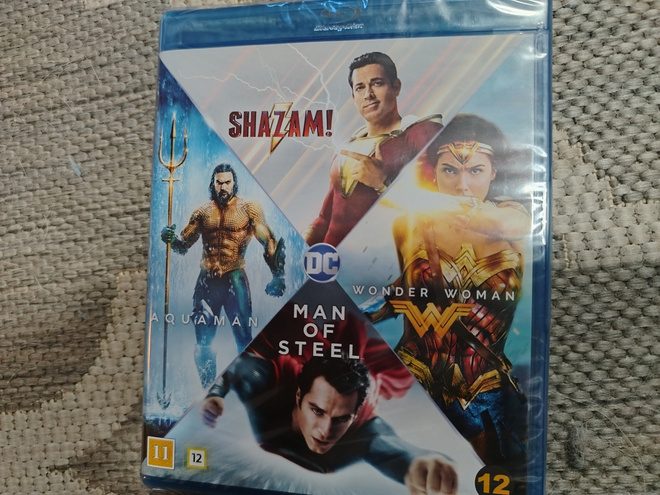 DC 4-Film Collection (uusi)