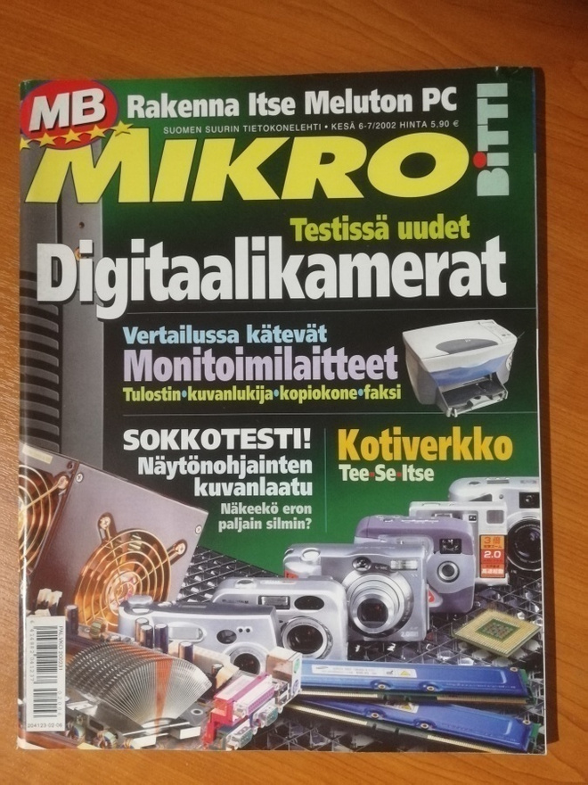 Mikro-Bitti vuosikerta Nro 6-7 / 2002