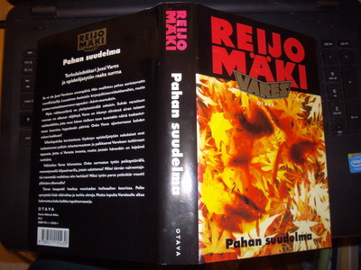 Reijo Mäki : Pahan suudelma ( 1 p. 1998 sid. ) EIPK!