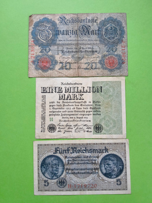 3 Vanhaa Saksalaista seteliä