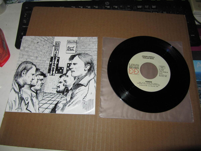 Johan Lewis & Korjaa Bois 7" Hardis/Kyynel Peitolla,PS 1975